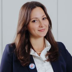 Полякова Наталья